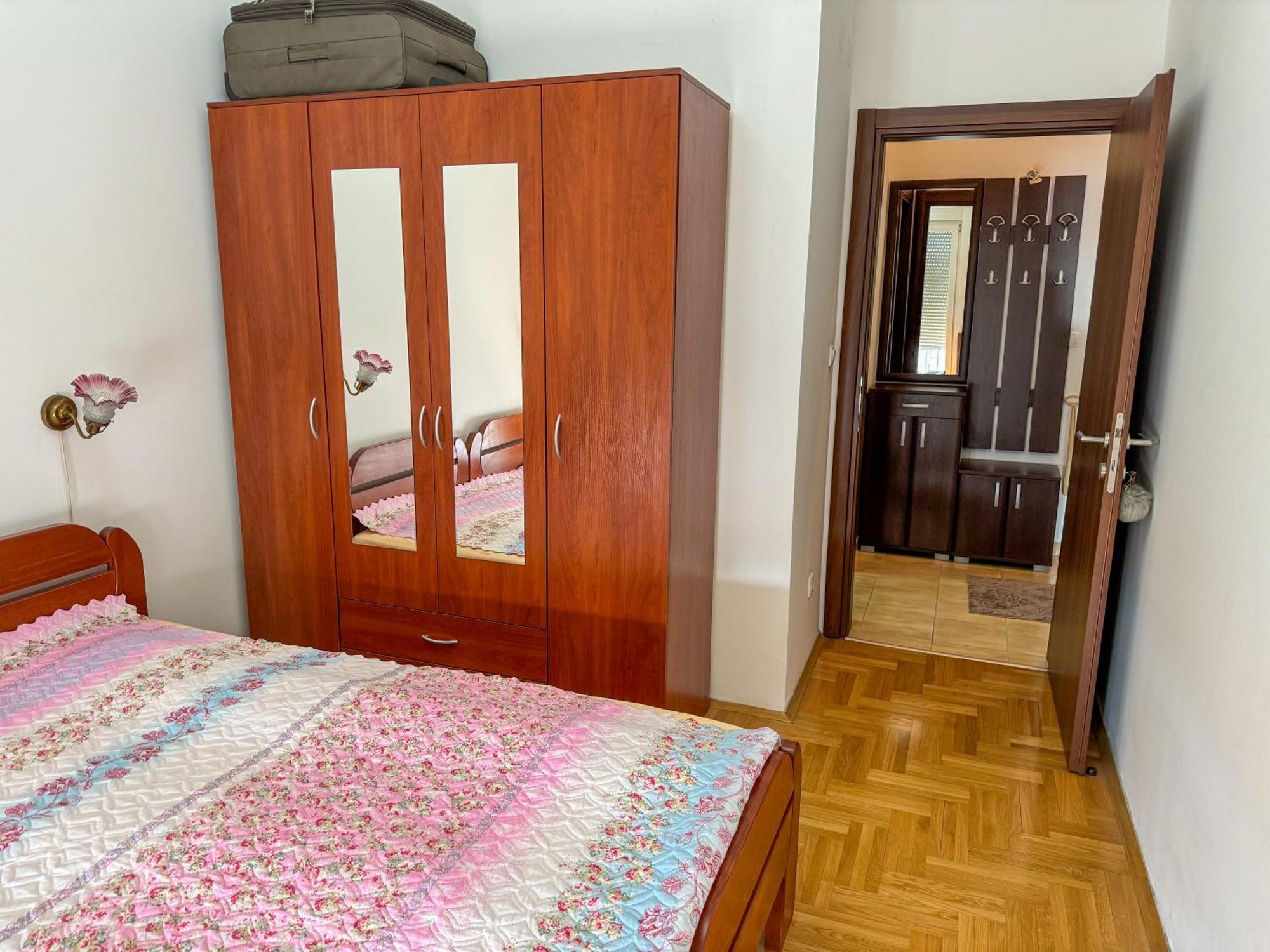 Apartment 50 Podgorica Bagian luar foto